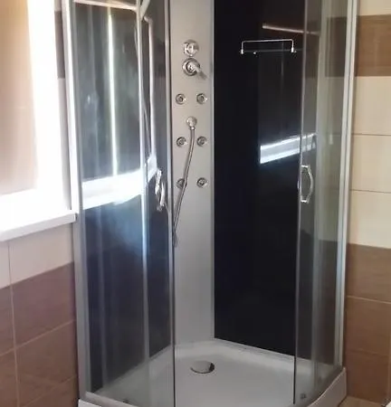 בית הארחה Vila Miruna קונסטנצה